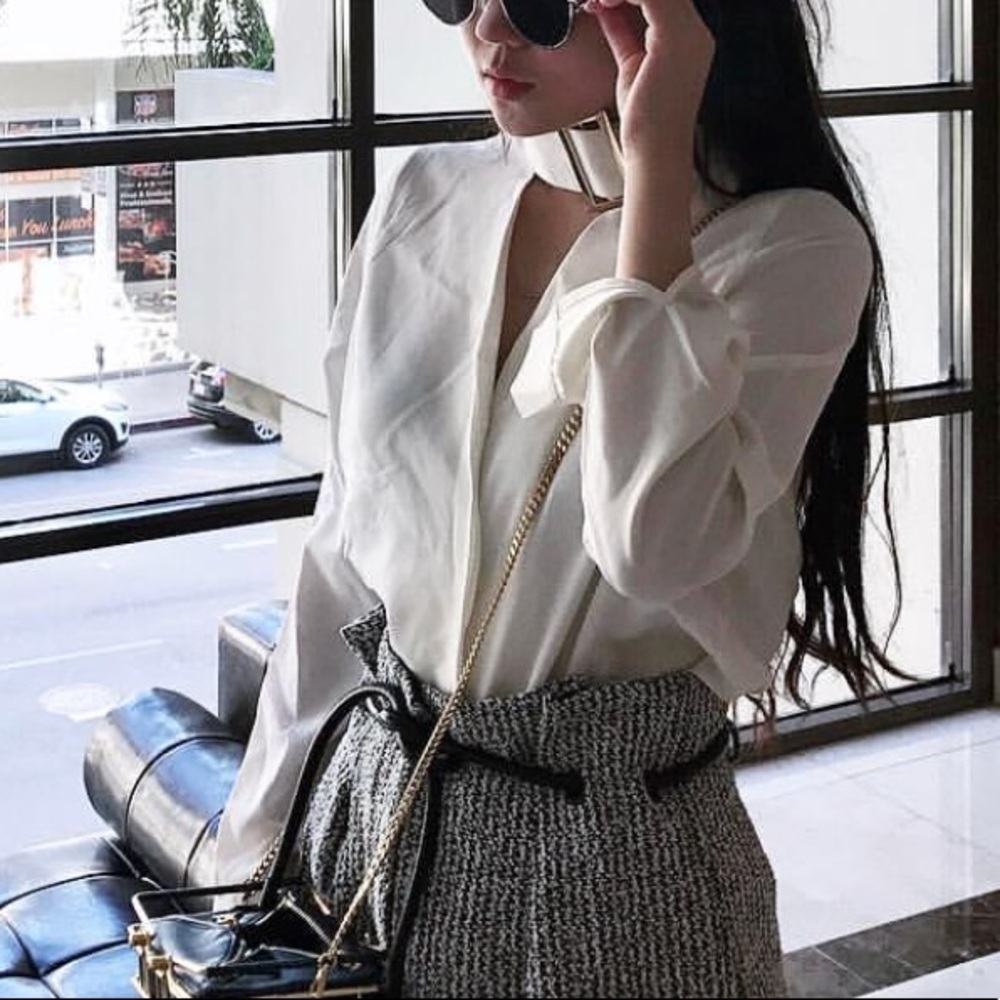 Chocker white blouse